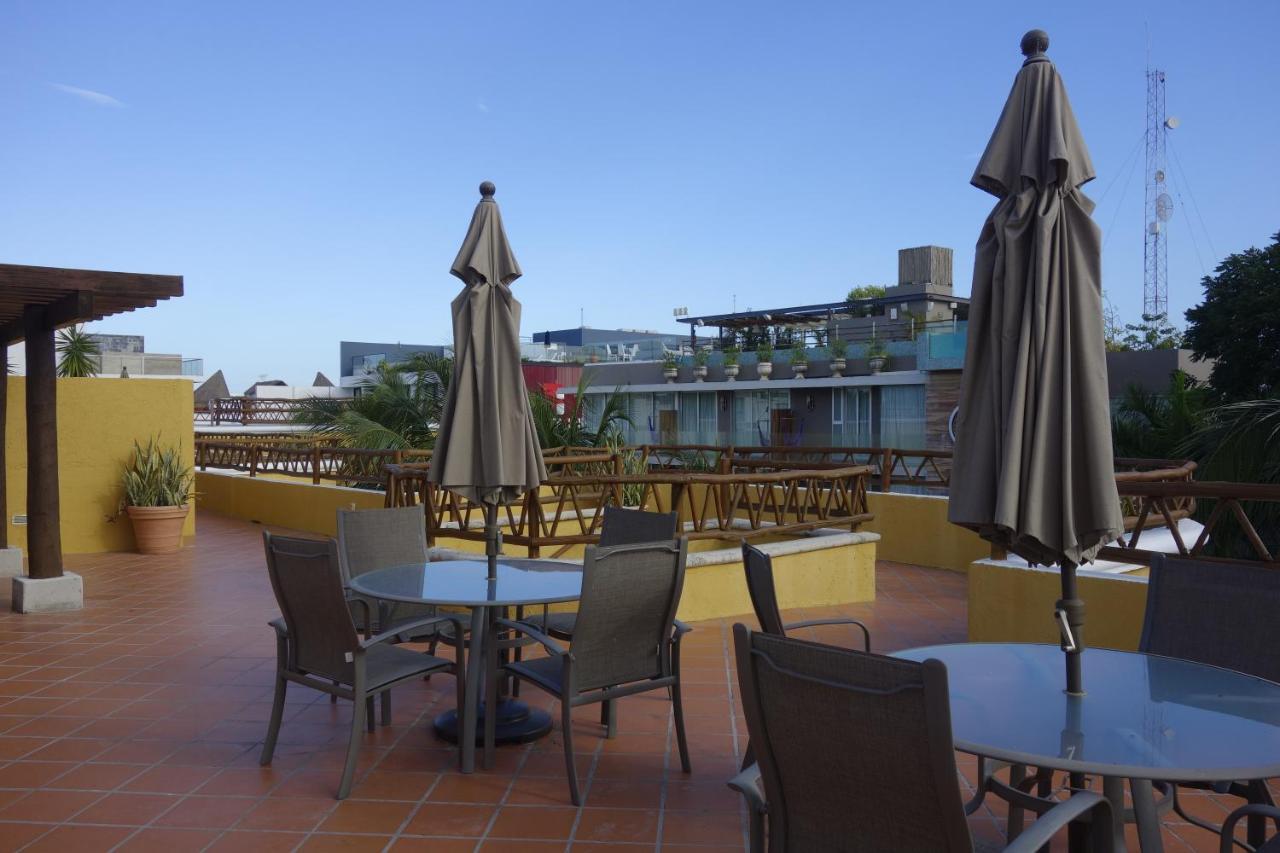 Las Palmas Condominio Плая дел Кармен Екстериор снимка