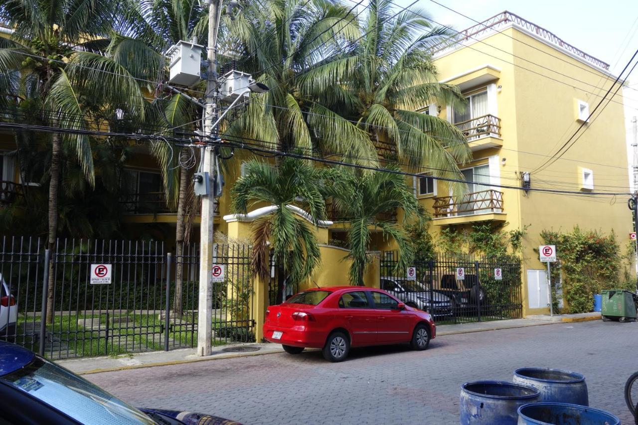 Las Palmas Condominio Плая дел Кармен Екстериор снимка